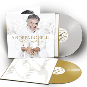 album musicale natalizio di andrea bocelli my christams, la raccolta do canzoni di natale per accompagnare le tue feste in compagnia di una colonna sonora a tema, disponibile su doppio vinile con 2 LP uno di colore oro e uno di colore argento con copertina bianca con foto di andrea bocelli, cantante cieco vestito di bianco con sfondo innevato. buste interne personalizzate con testi e crediti dei brani