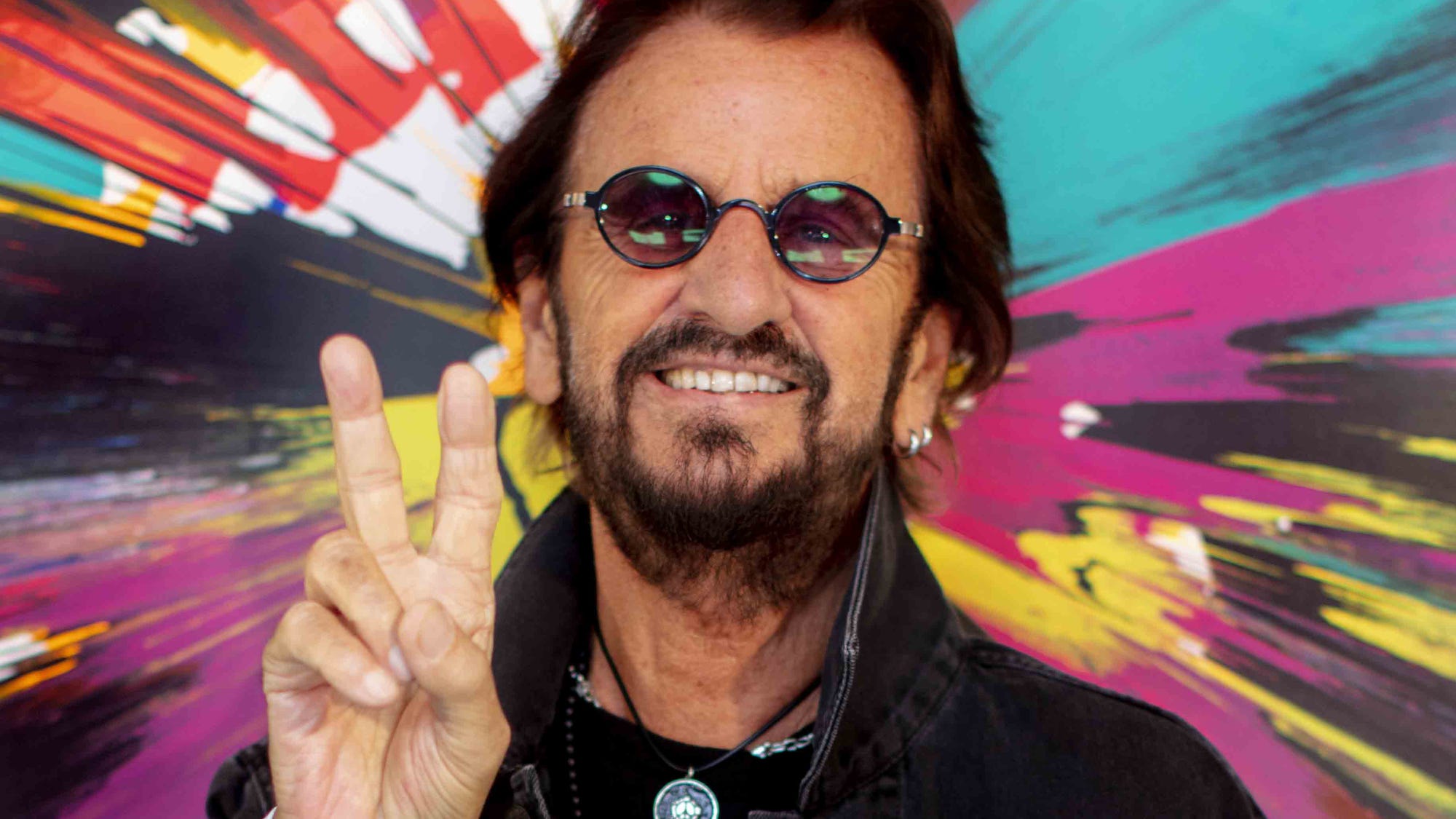 ringo starr batterista beatles foto profilo