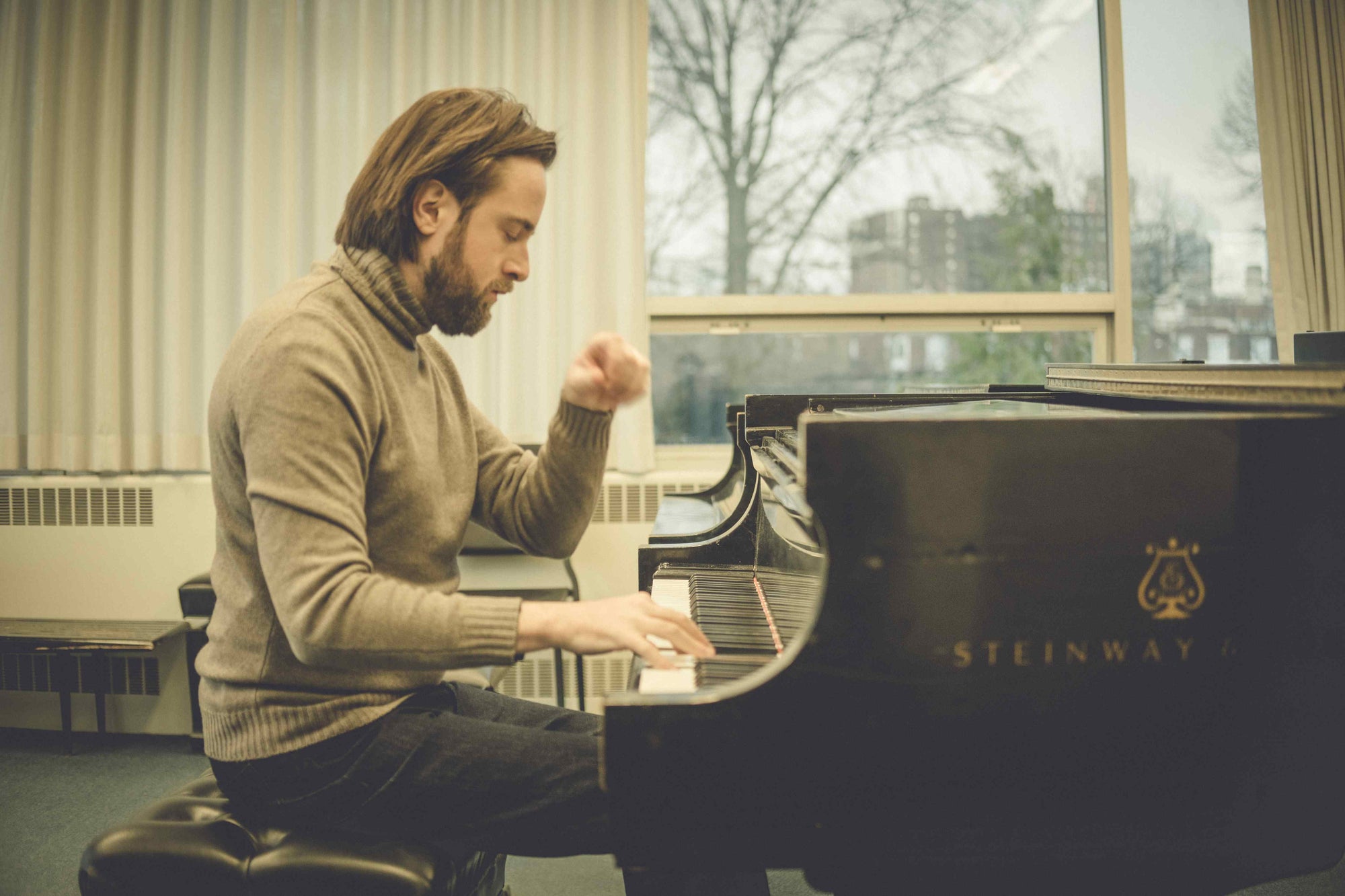 DANIIL TRIFONOV